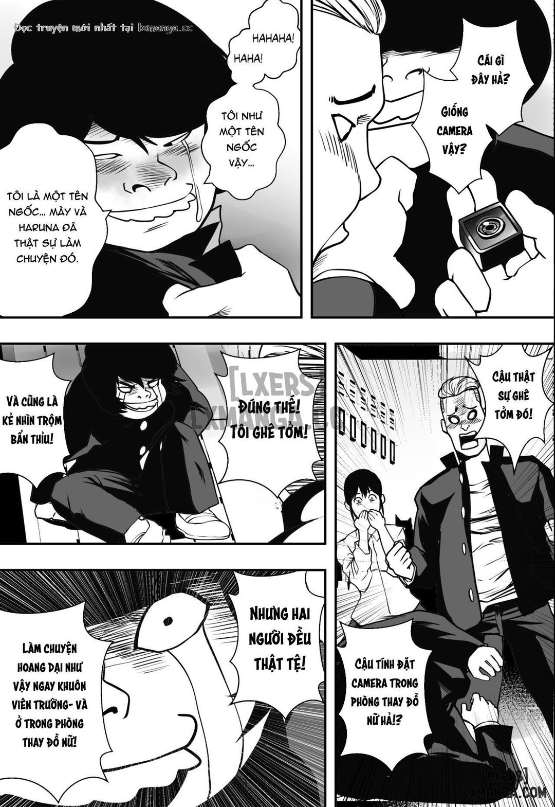 Chuyện Xảy Ra Trong Phòng Thay Đồ Nữ Chương 0 - trang 31